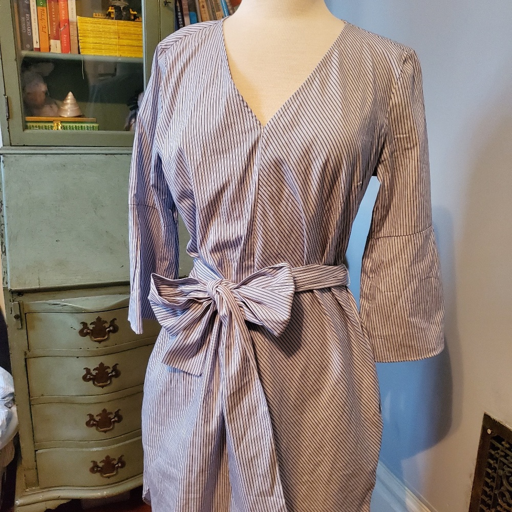 GAP 3/4 Bell sleeve Tie-Waist Shirt Dress